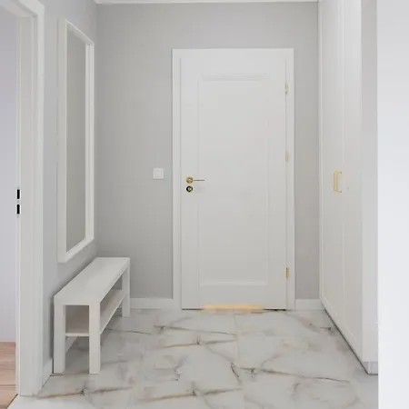 Glamour Apartment